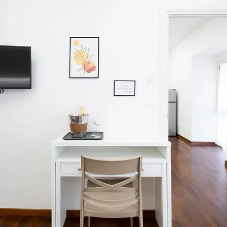 Factory نابولي