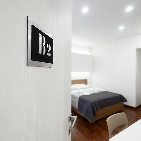 Factory 4* نابولي